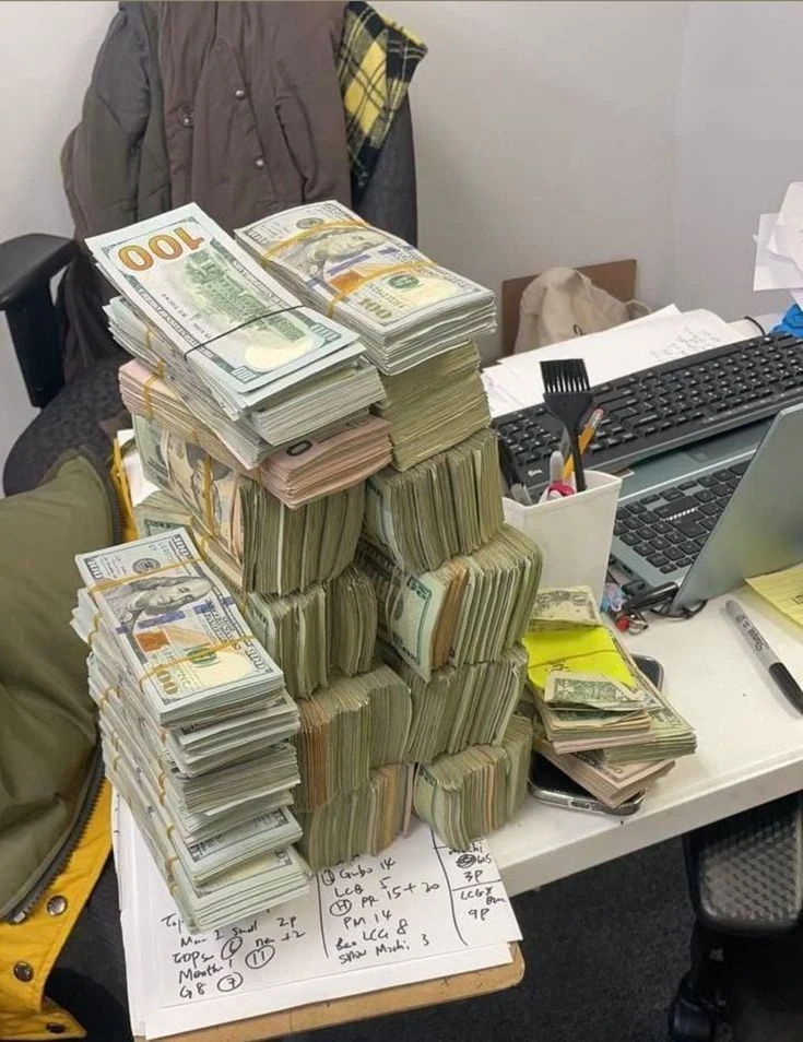 Trận Bóng Đá U23 Căng Thẳng và Kịch Tính Trên Sân Cỏ